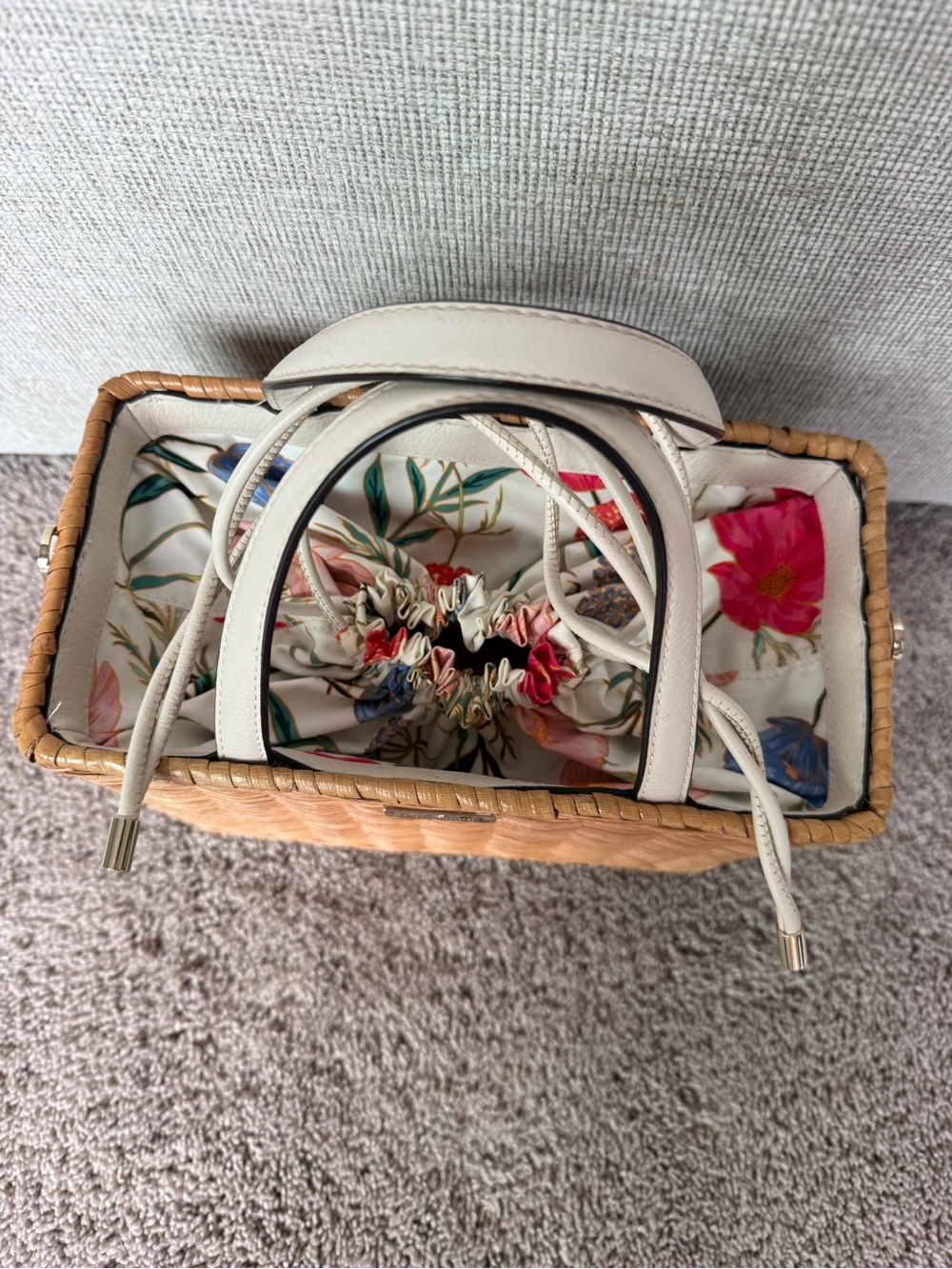 Kate Spade NY Woven Wicker bucket satchel bag floral canvas drawstring liner - Picture 4 of 16